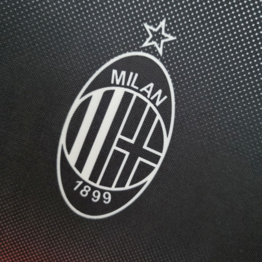 202410170912412.jpg Retro AC Milan 1995/96 Suit White Jersey - Image 4