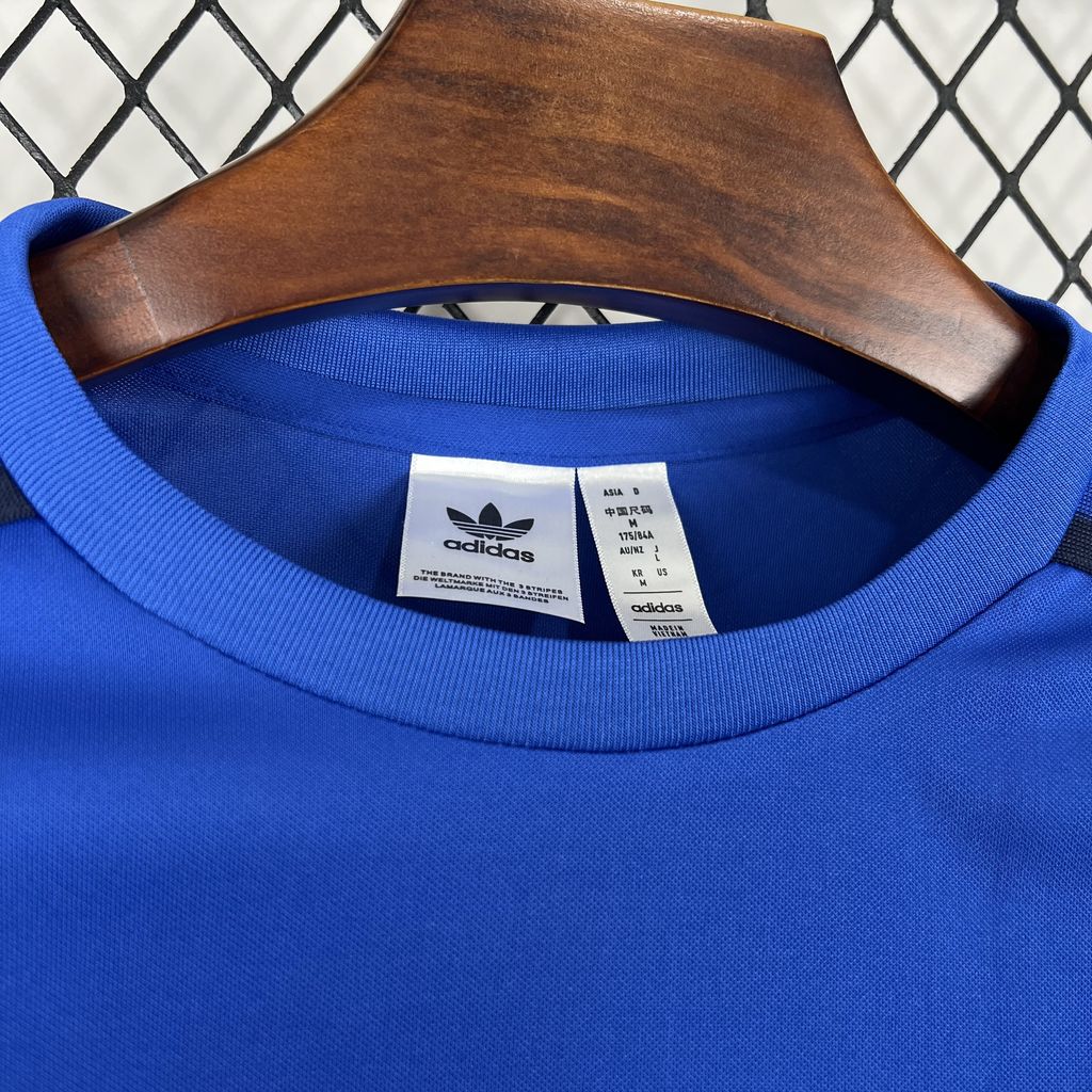 2024103014103839.jpg Retro Manchester United 2024/25 Joint Edition Blue Long Sleeve Jersey - Image 6