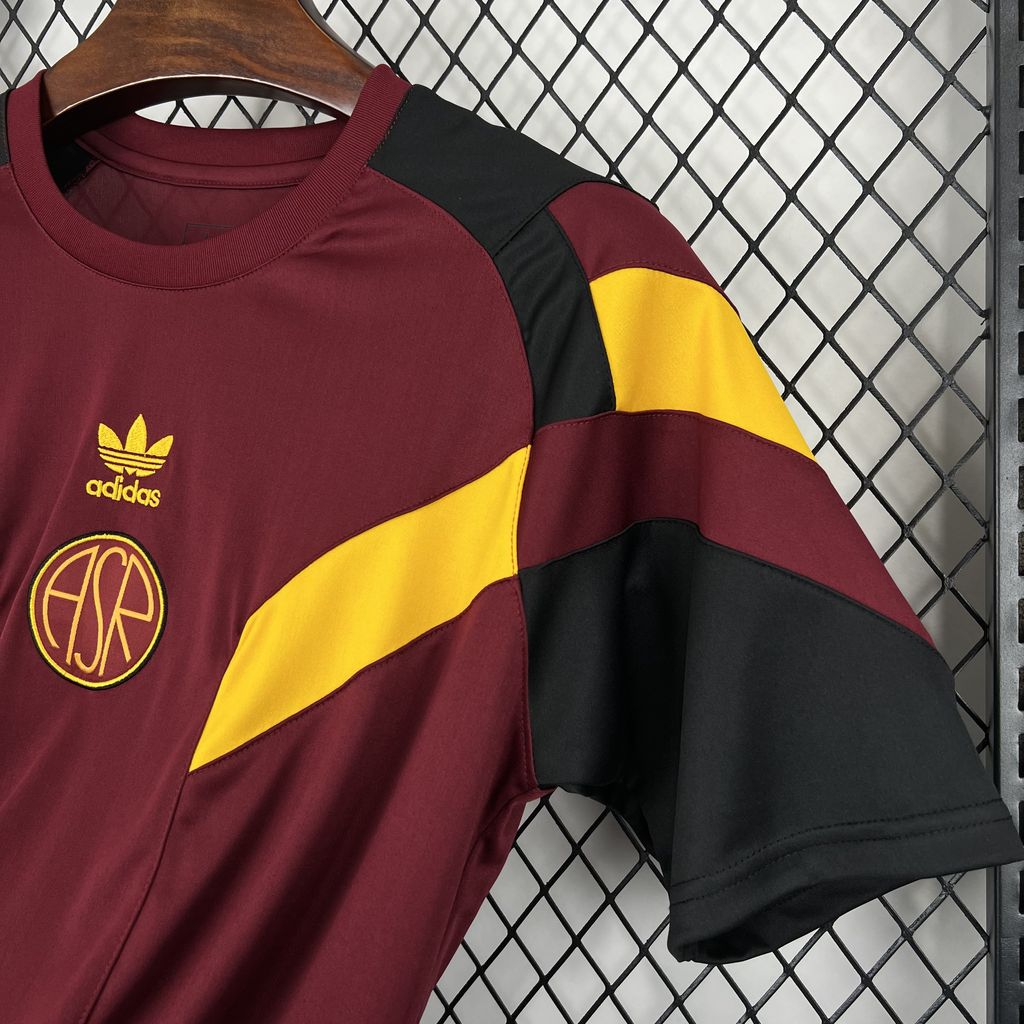 2024103014141756.jpg Mens AS Roma 2024/25 Special Edition Jersey - Image 4