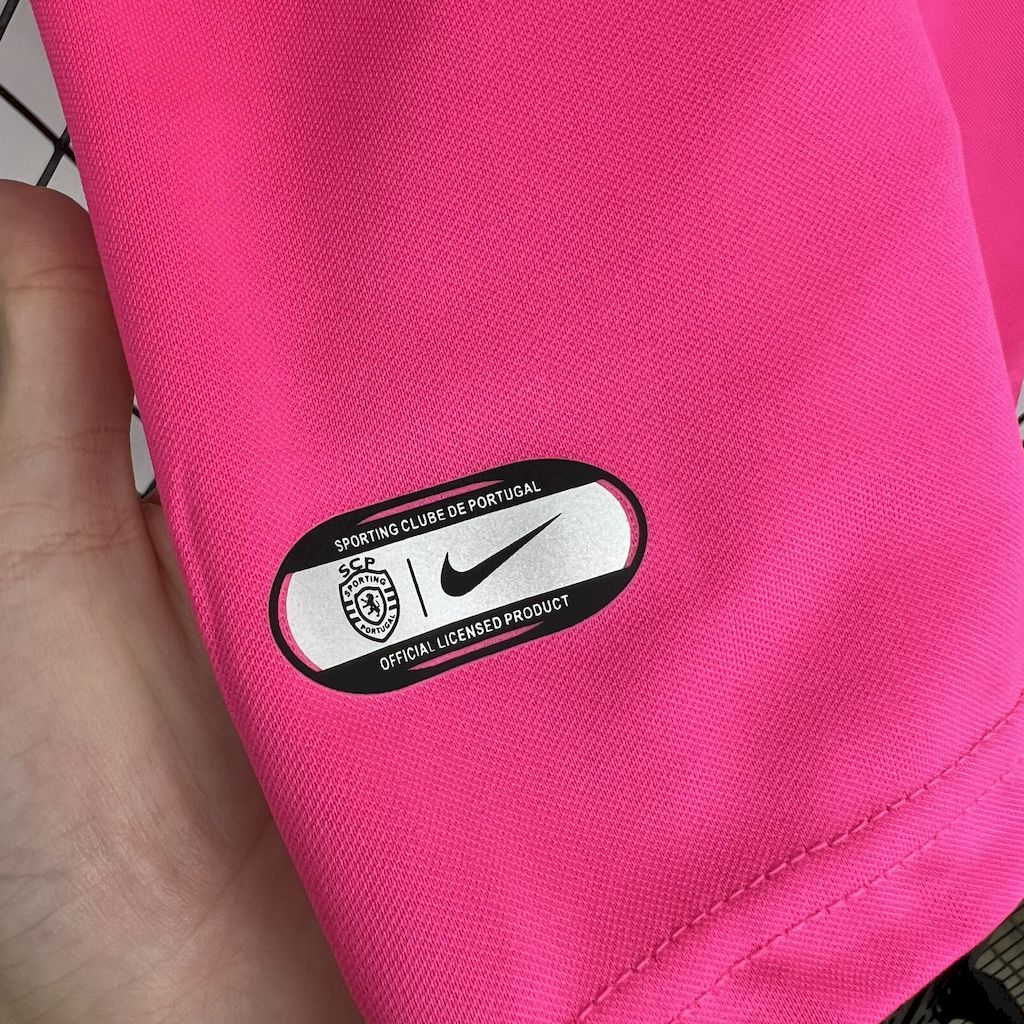 2024110618383979.jpg Kids Sporting CP 2024/25 Pink October Kit - Image 6