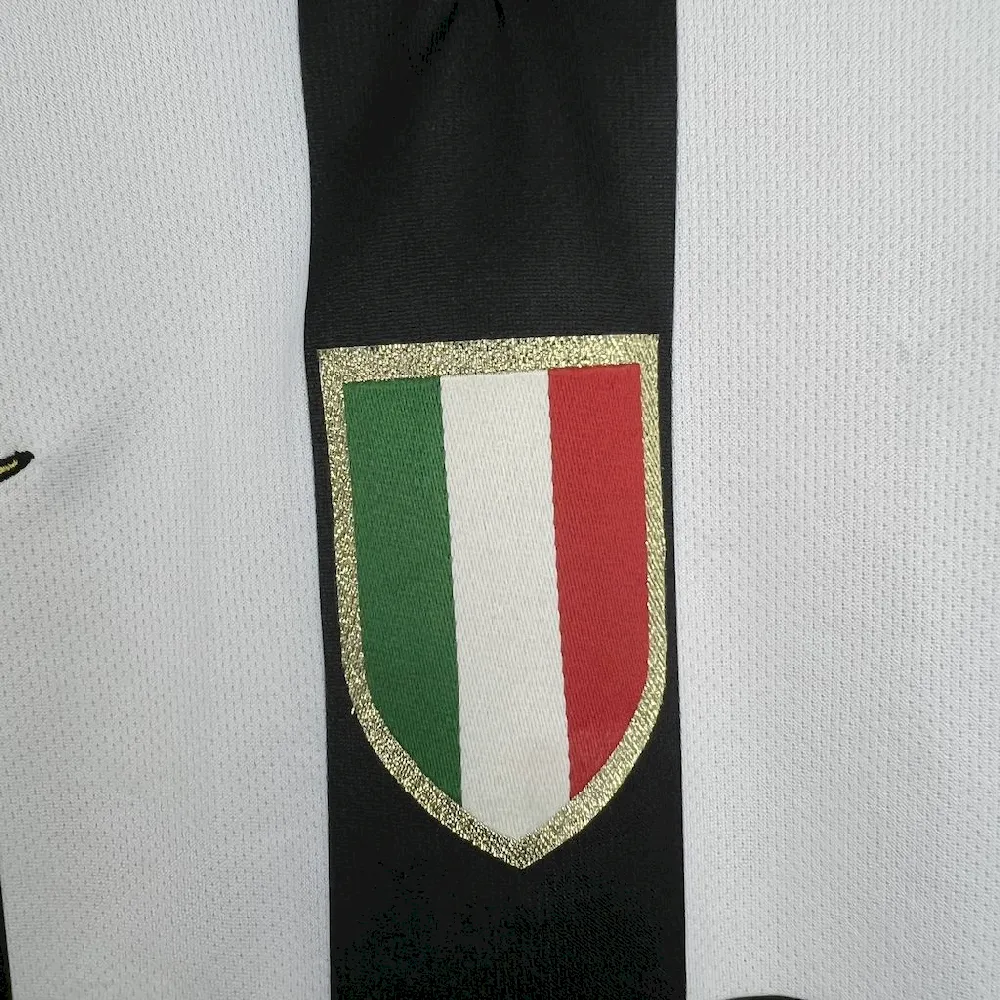 2024111012124159.webp Retro Juventus 2014/15 Home Jersey - Image 7