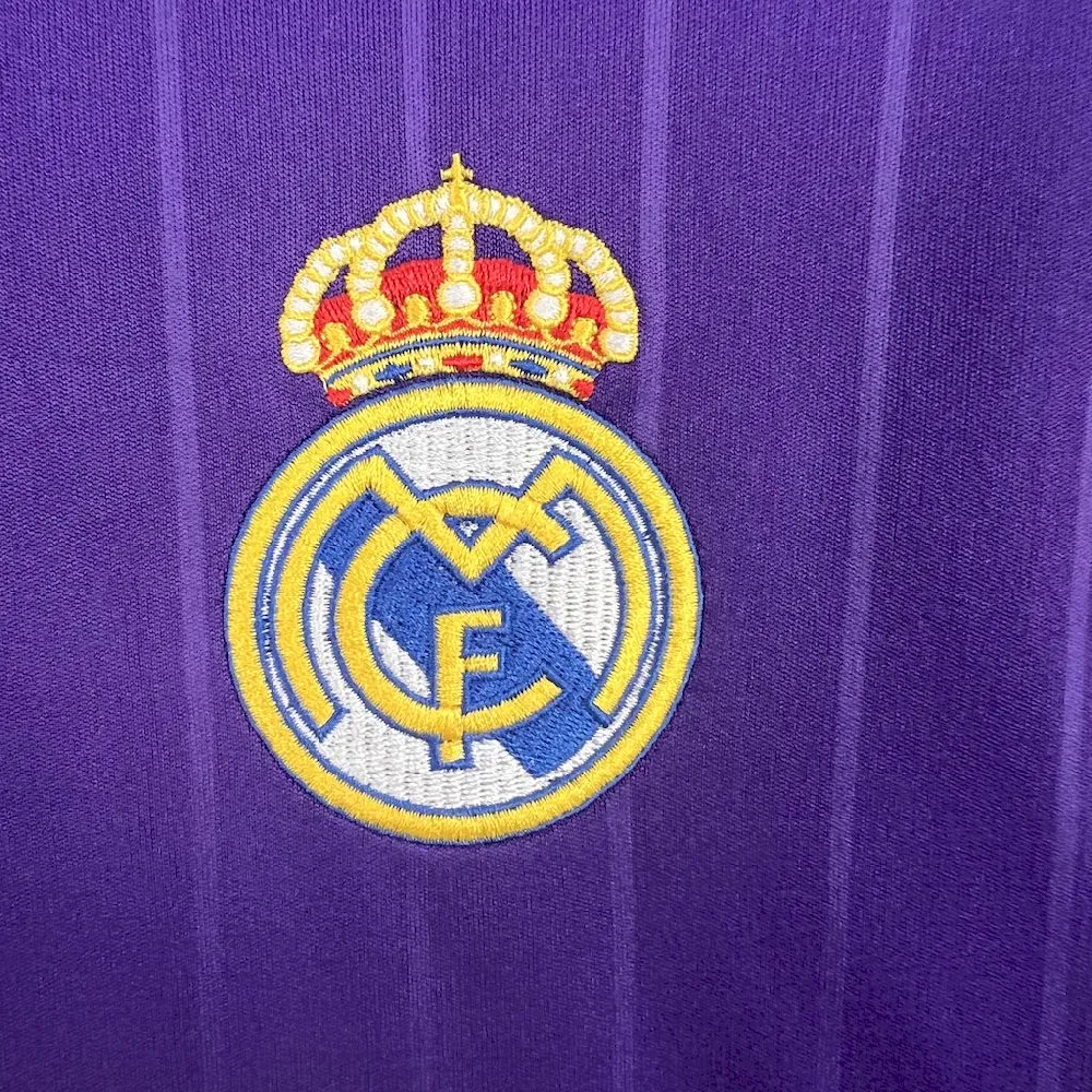 2024111012165760.webp Retro Real Madrid 2006/07 Third Jersey - Image 8