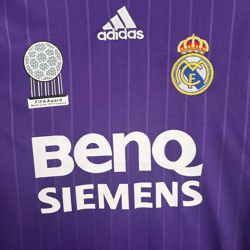 2024111012170092.webp Retro Real Madrid 2006/07 Third Jersey - Image 7