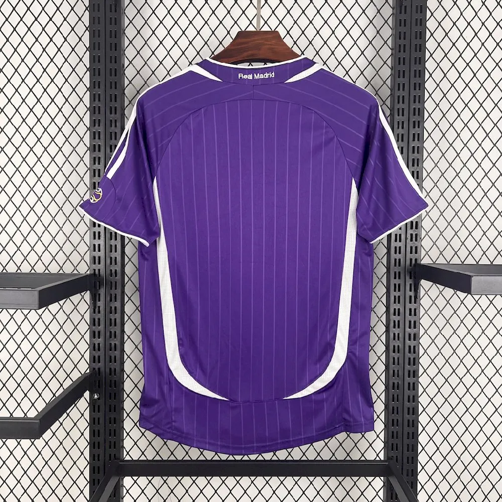 2024111012171522.webp Retro Real Madrid 2006/07 Third Jersey - Image 2