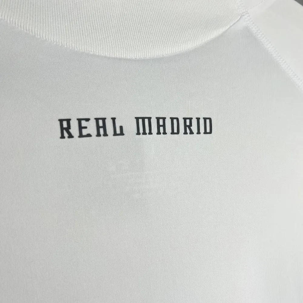 2024111012180712.webp Retro Real Madrid 2009/10 Home Jersey - Image 4