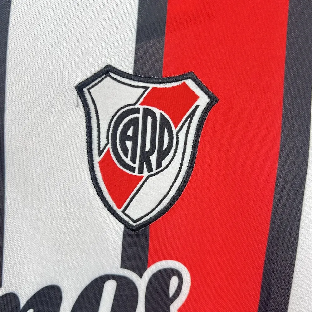 2024111012182368.webp Retro River Plate 1999/00 Third Jersey - Image 7