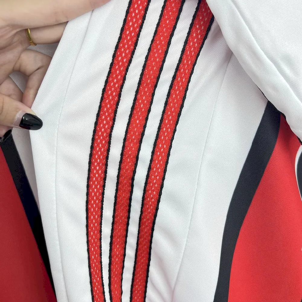 2024111012183833.webp Retro River Plate 1999/00 Third Jersey - Image 3