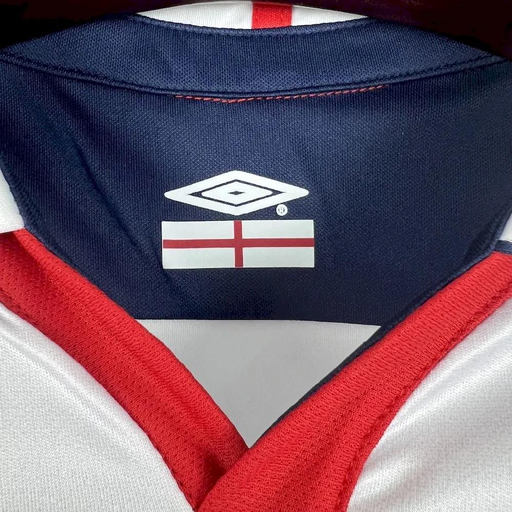 2024111012274731.webp Retro England 2004 Home Jersey - Image 4
