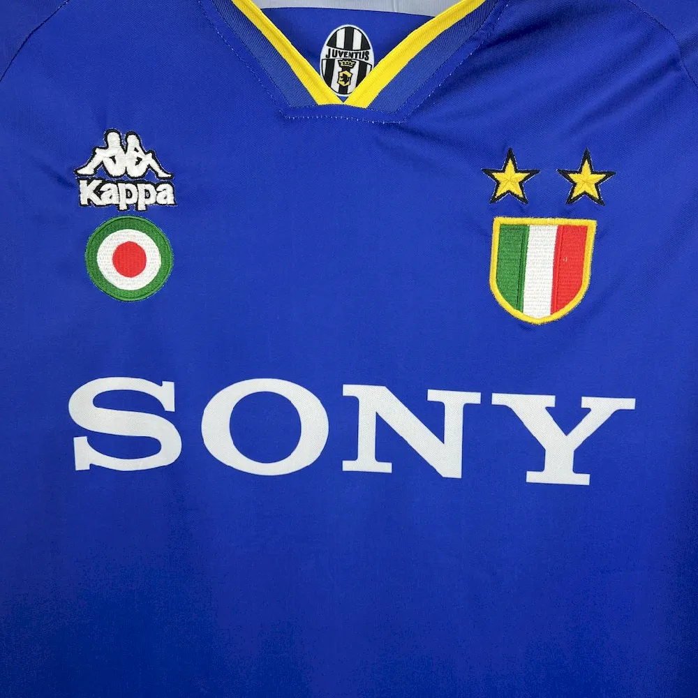 2024111012301630.webp Retro Juventus 1995/96 Away Long Sleeve Jersey - Image 5