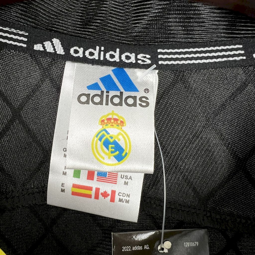 2024111019560854.jpg Retro Real Madrid 1998/00 Away Long Sleeve Jersey - Image 10