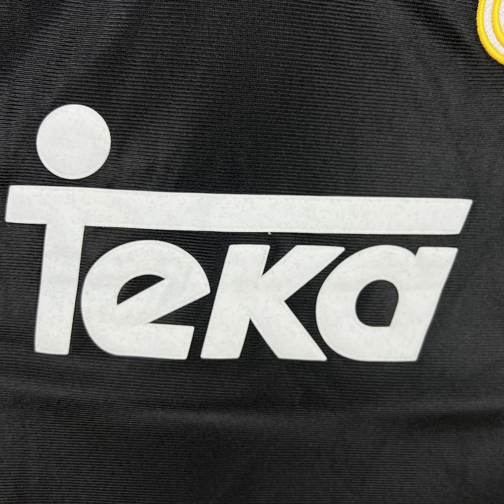202411101956473.jpg Retro Real Madrid 1998/00 Away Long Sleeve Jersey - Image 5