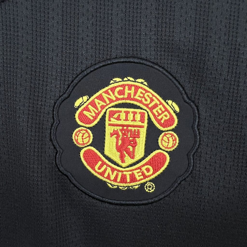 2024111207290470.jpg Retro Manchester United 2007/08 Third Jersey - Image 7