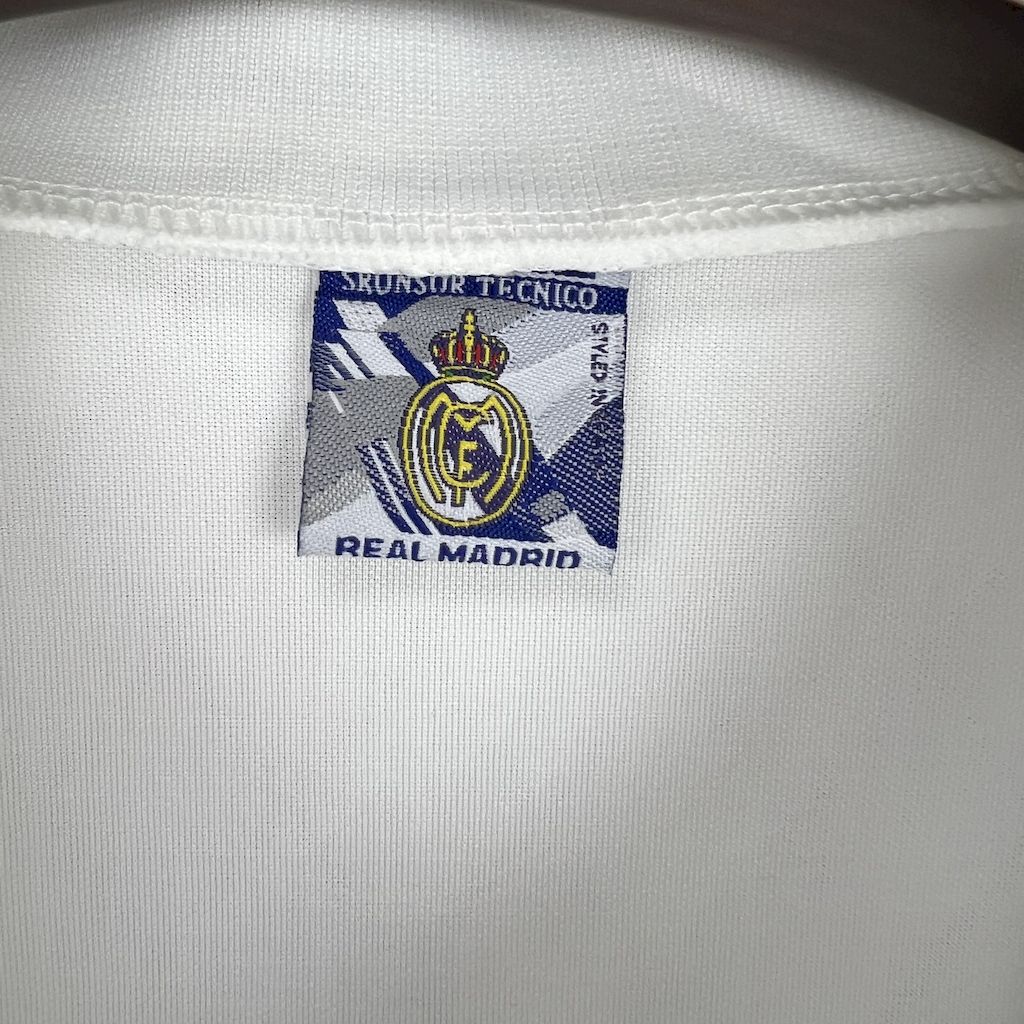 2024111207302455.jpg Retro Real Madrid 1996/97 Home Jersey - Image 5