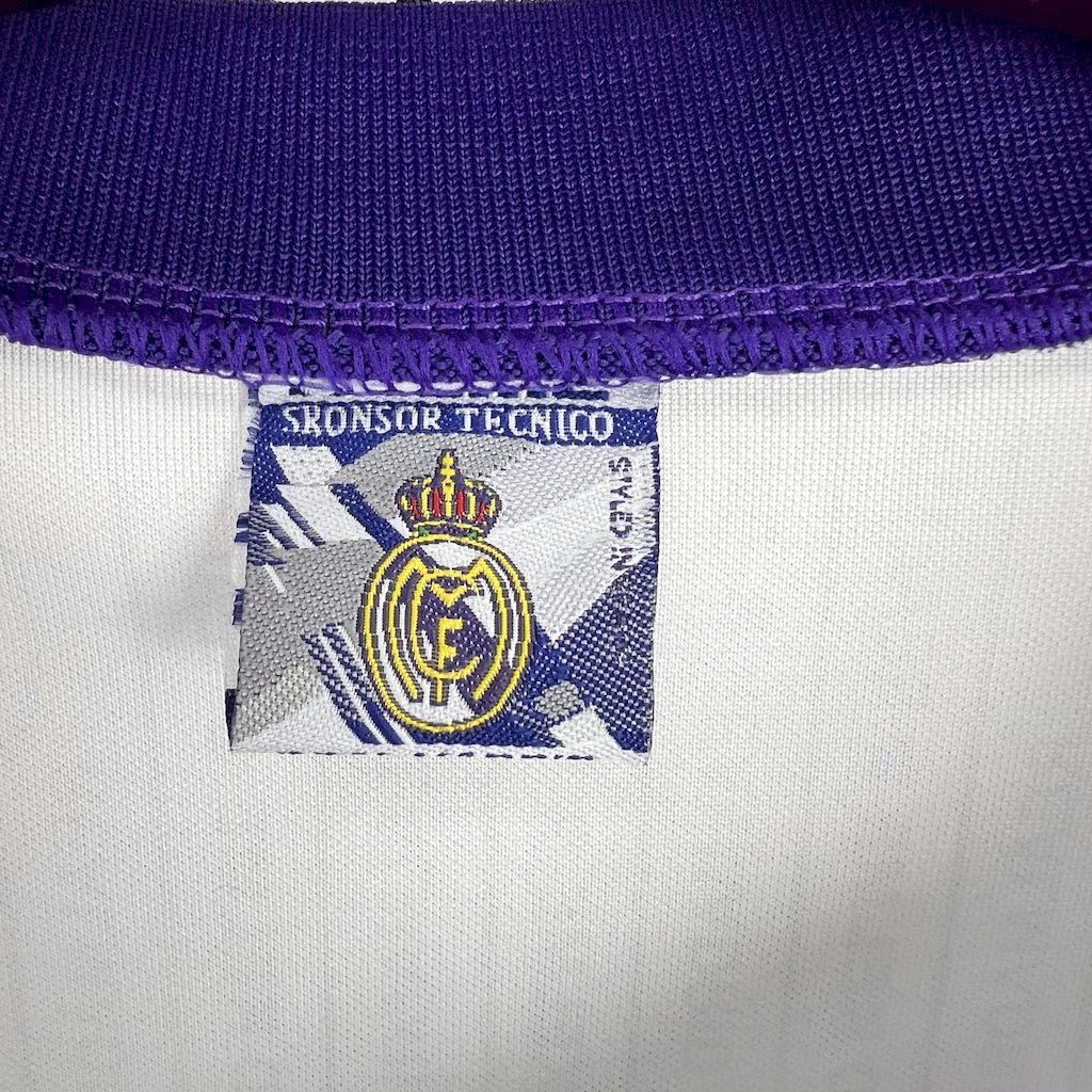 2024111207305171.jpg Retro Real Madrid 1996/97 Third Jersey - Image 4