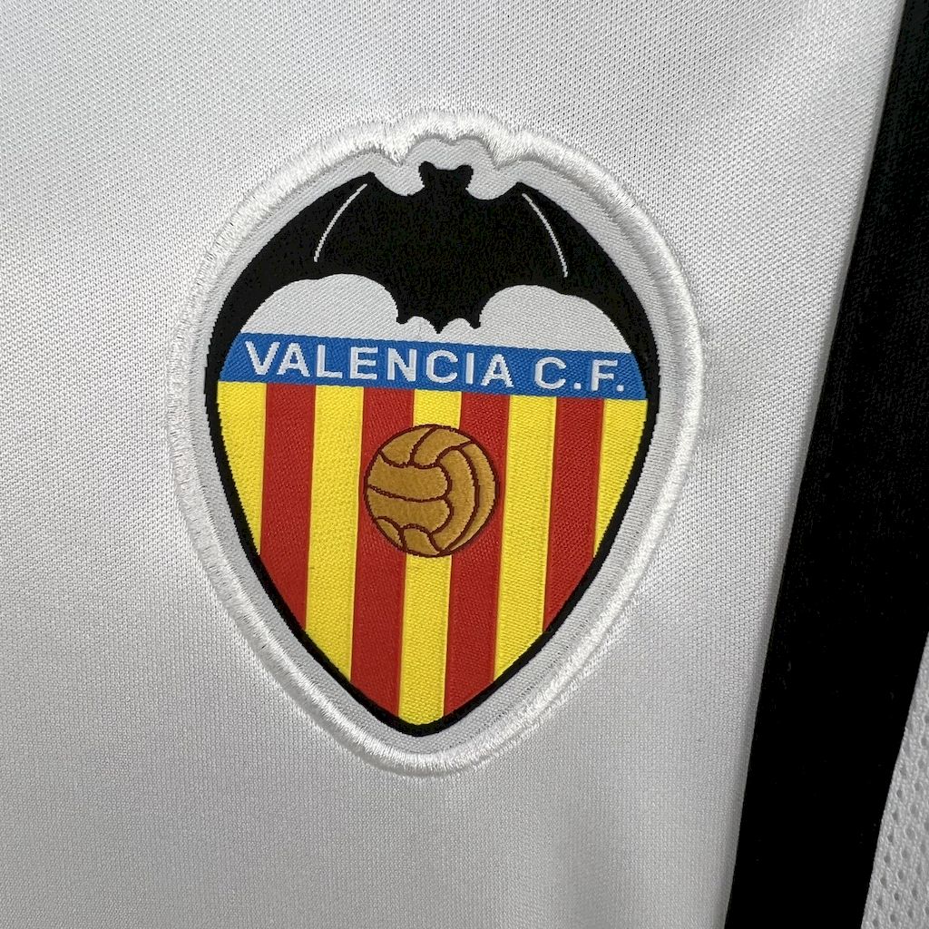 2024111213291923.jpg Retro Valencia CF 2000/01 Home Jersey - Image 5