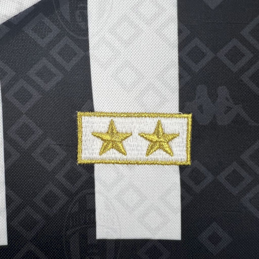 2024111213350917.jpg Retro Juventus 1992/94 Home Jersey - Image 6