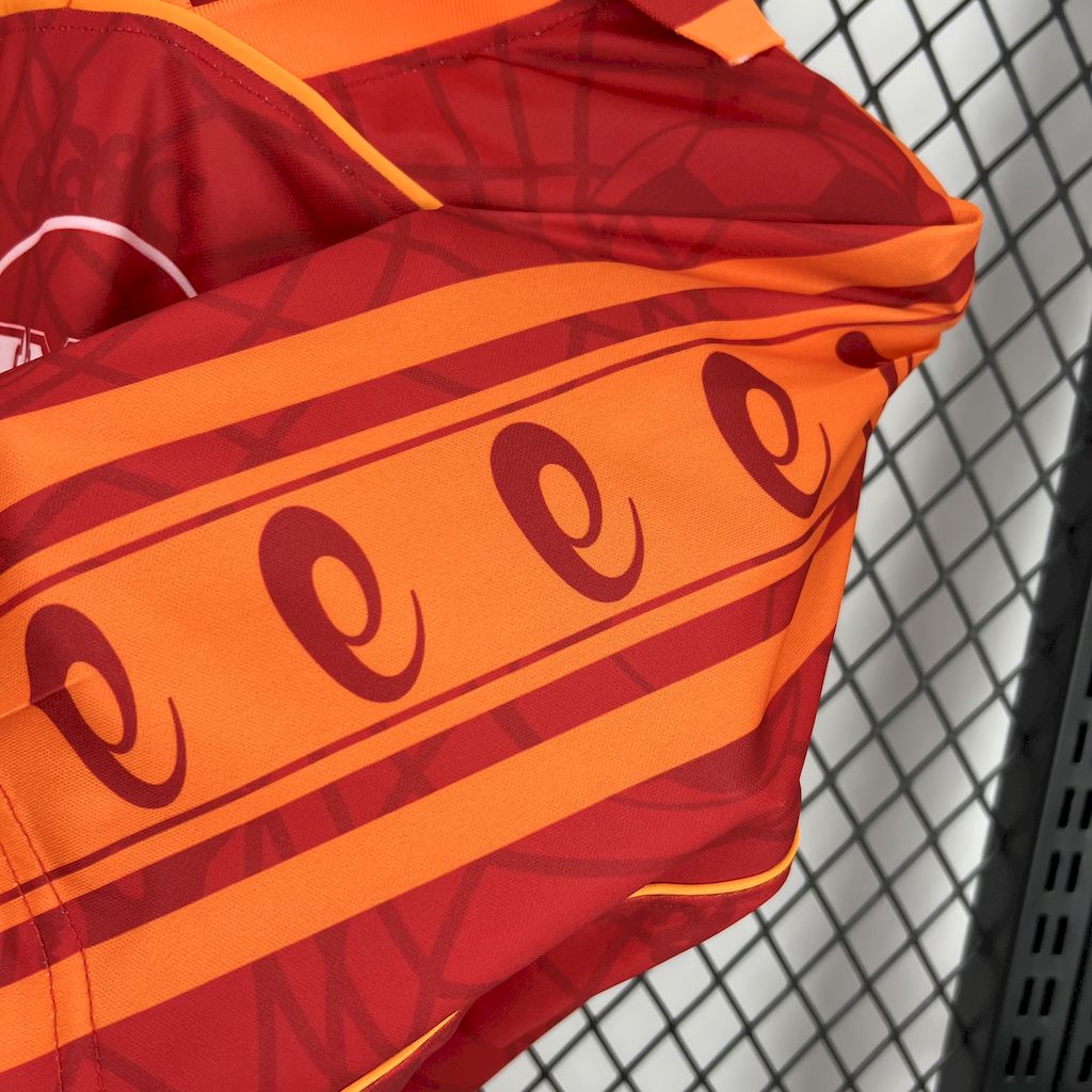 2024111612513095.jpg Retro AS Roma 1995/96 Home Jersey - Image 3