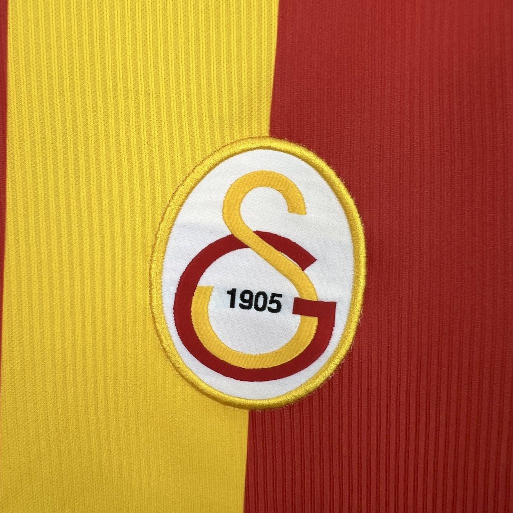 2024111613014561.jpg Retro Galatasaray 1999/00 Home Jersey - Image 6