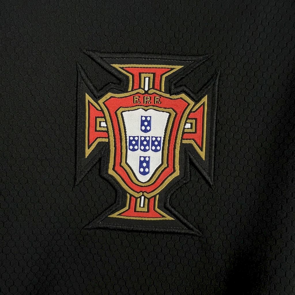 2024111613065020.jpg Retro Portugal 2006 Away Jersey - Image 4
