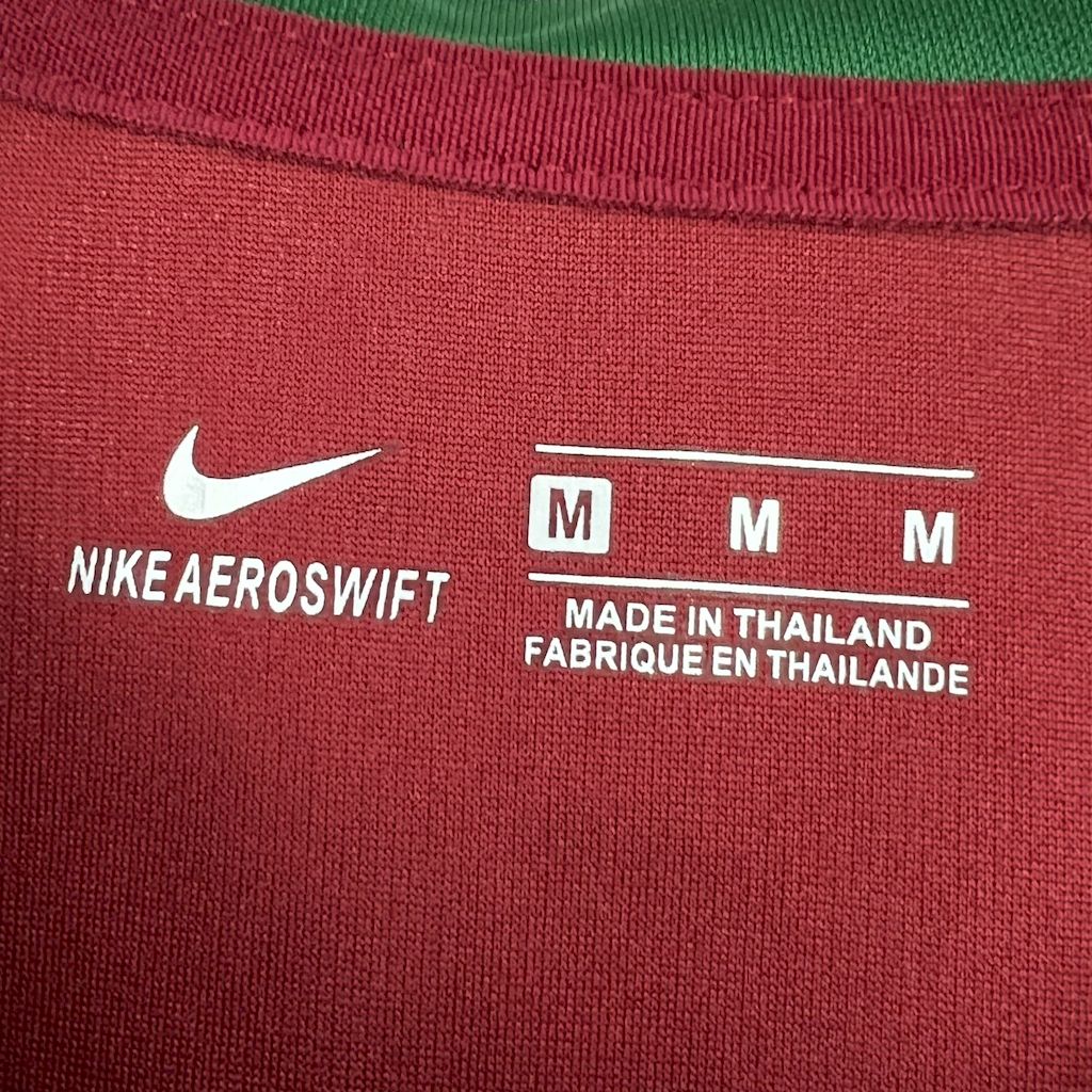 2024111613070870.jpg Retro Portugal 2006 Home Jersey - Image 3