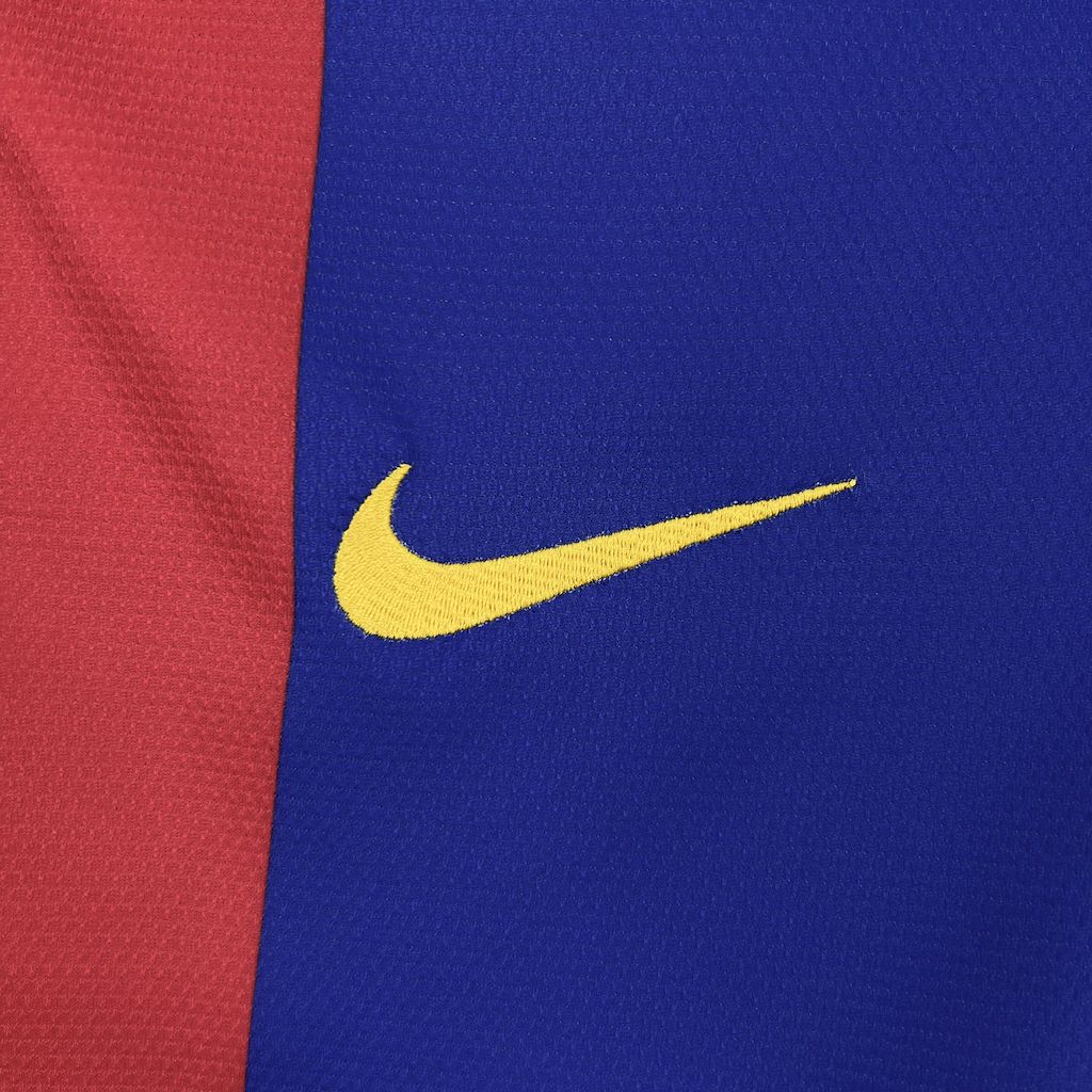 2024111616413362.jpg Retro Barcelona 2006/07 Home Jersey - Image 6