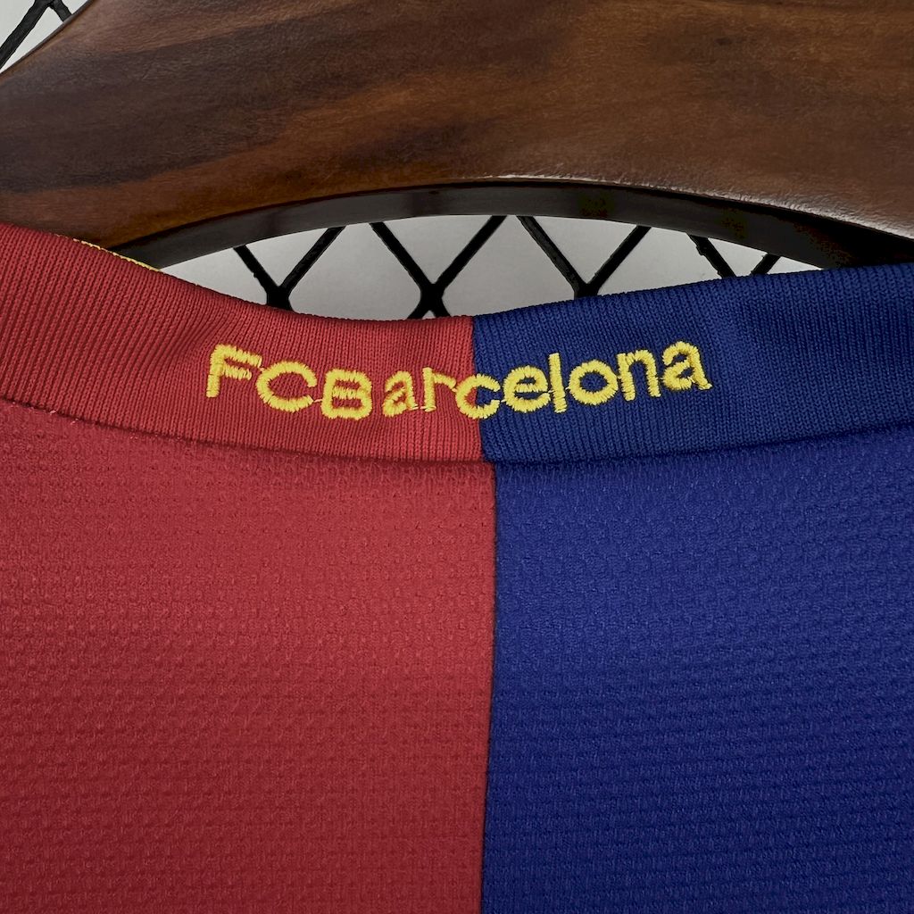 2024111616414161.jpg Retro Barcelona 2006/07 Home Jersey - Image 3