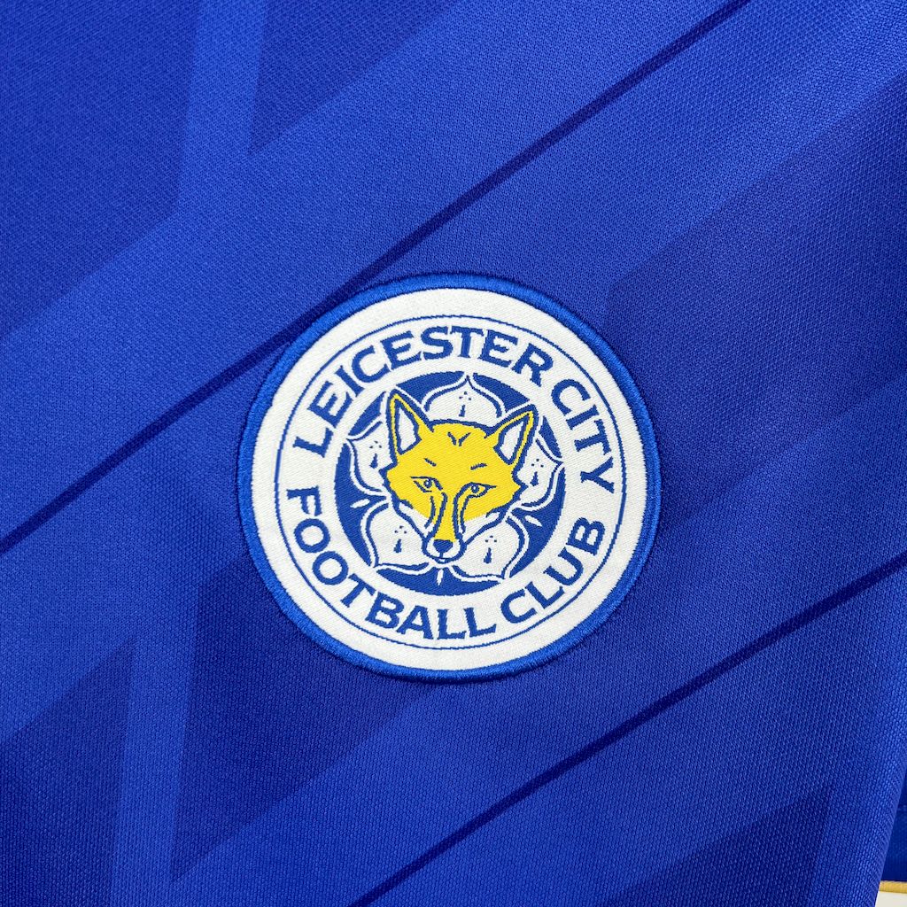 2024111616444057.jpg Retro Leicester City 2018/19 Home Jersey - Image 7
