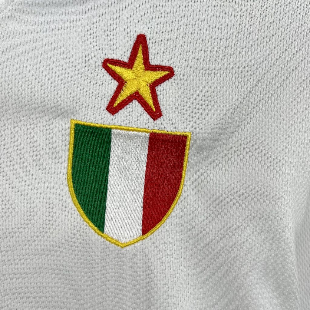 2024111711275631.jpg Retro AC Milan 1995/97 Away Jersey - Image 6
