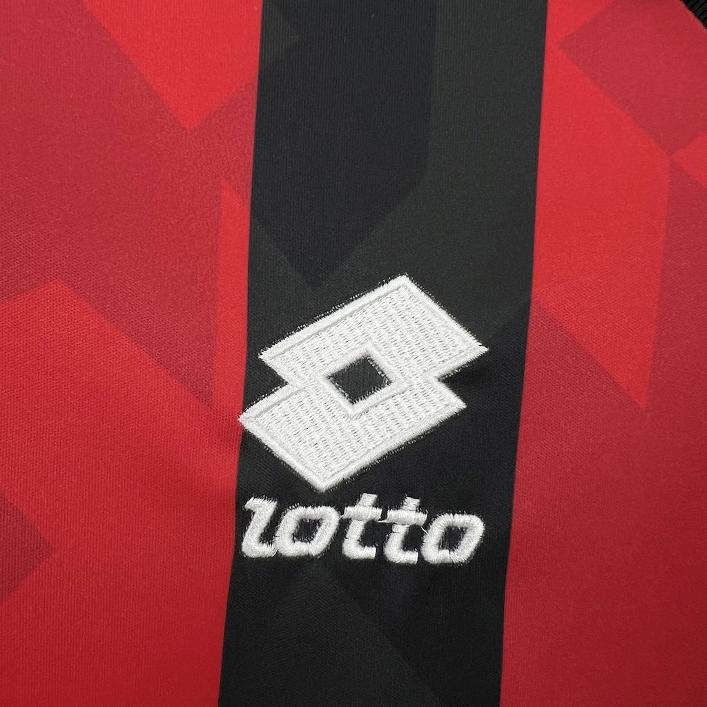 2024111711280945.jpg Retro AC Milan 1995/96 Home Jersey - Image 6