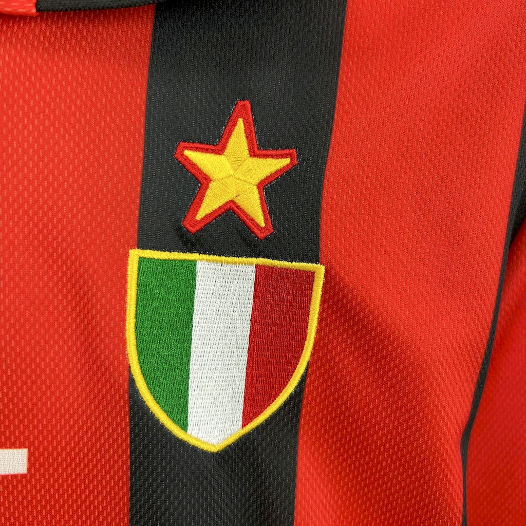 2024111711282791.jpg Retro AC Milan 1996/97 Home Jersey - Image 5