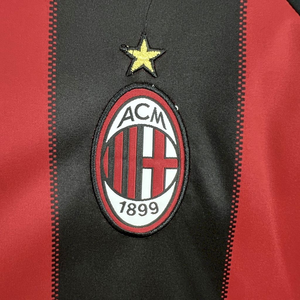 2024111711290068.jpg Retro AC Milan 2010/11 Home Jersey - Image 6