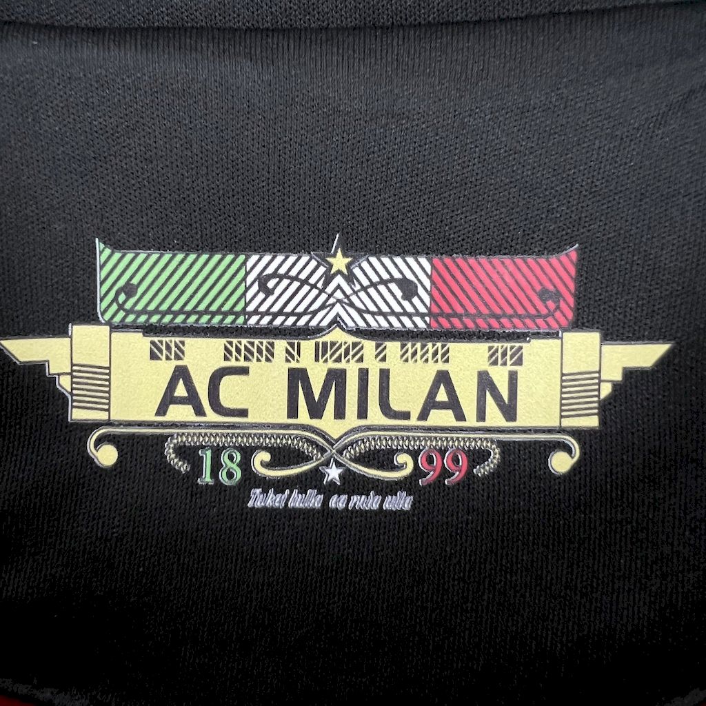 2024111711290823.jpg Retro AC Milan 2010/11 Home Jersey - Image 3