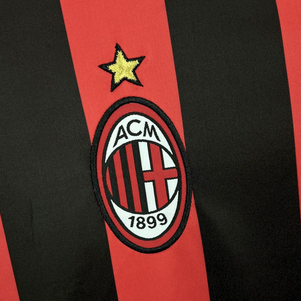 2024111711291725.jpg Retro AC Milan 2017/18 Home Jersey - Image 8