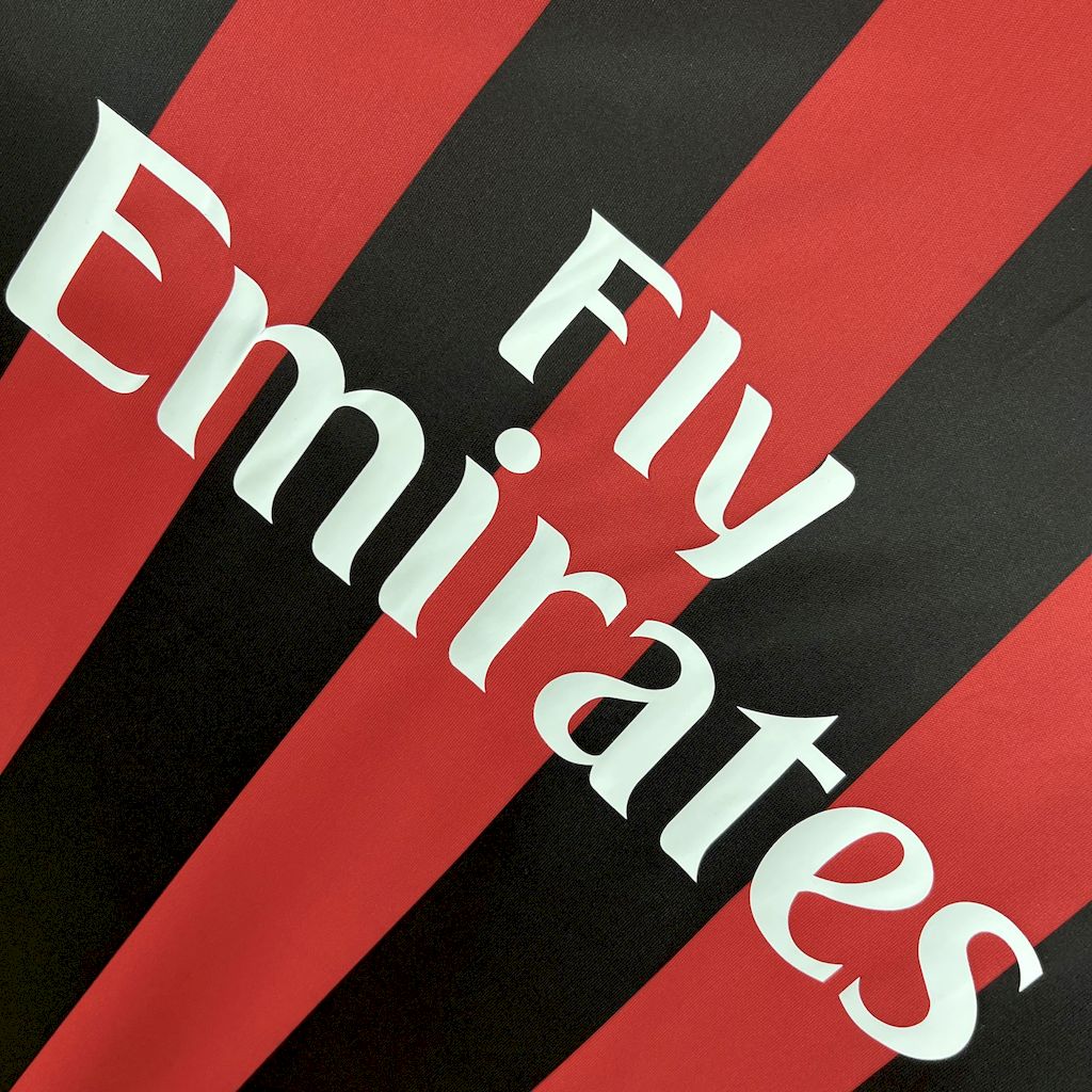 2024111711291967.jpg Retro AC Milan 2017/18 Home Jersey - Image 7