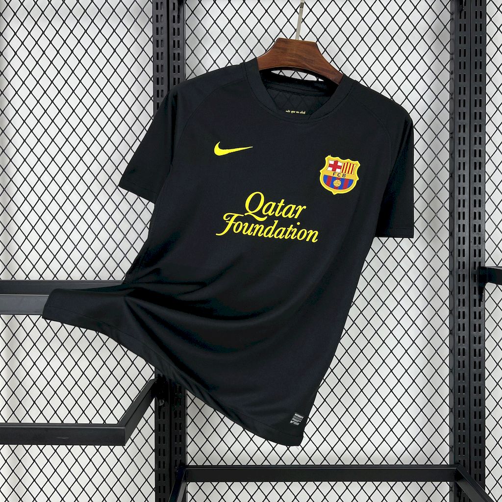 2024111711314658.jpg Retro Barcelona 2011/12 Third Jersey - Image 1