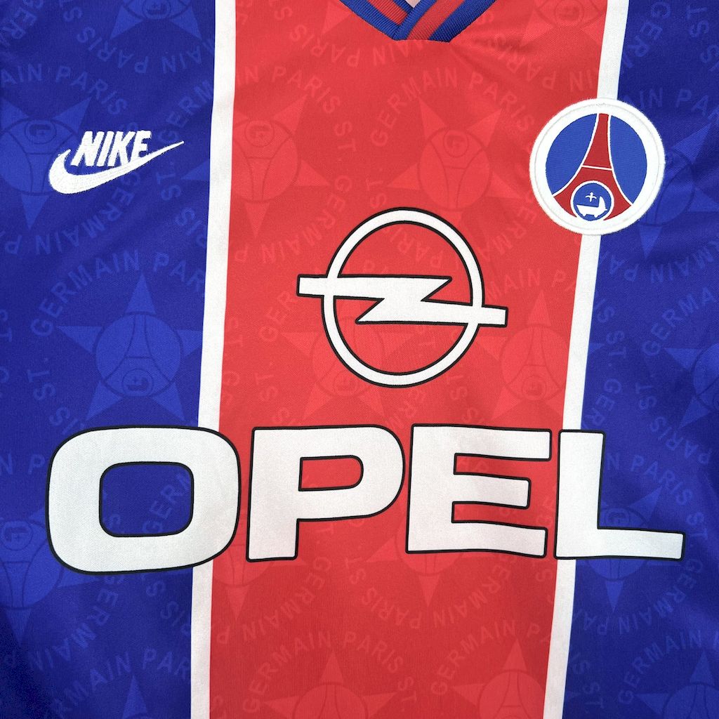 2024111711355987.jpg Retro Paris Saint-Germain 1995/96 Home Jersey - Image 6