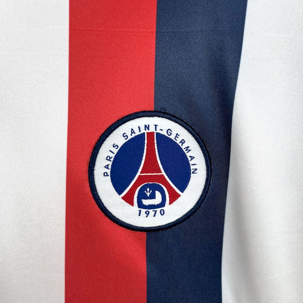 2024111711363556.jpg Retro Paris Saint-Germain 2002/03 Away Jersey - Image 5