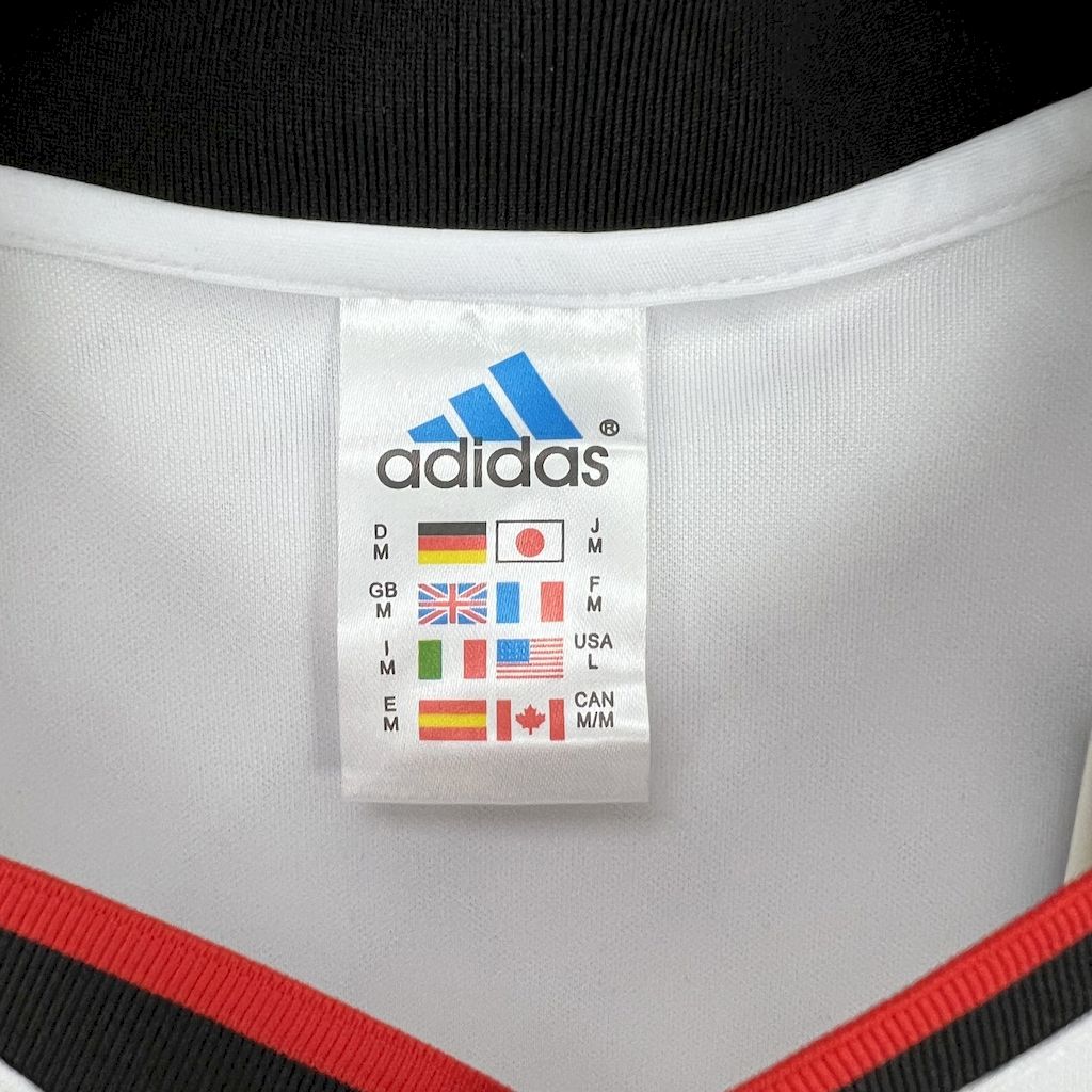 2024111711382762.jpg Retro River Plate 2000/01 Home Jersey - Image 4