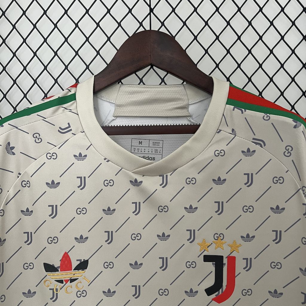 2024112220113591.jpg Mens Juventus 2024/25 Gucci Joint Edition Jersey - Image 4