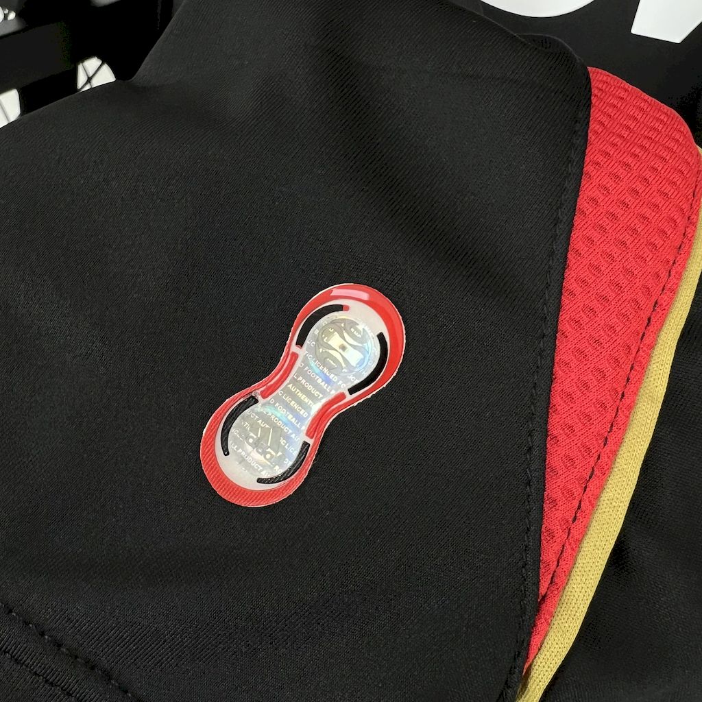 2024112220204576.jpg Retro AC Milan 2006/07 Third Long Sleeve Jersey - Image 8