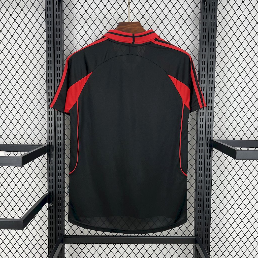 2024112220215432.jpg Retro AC Milan 2000/01 Third Jersey - Image 2