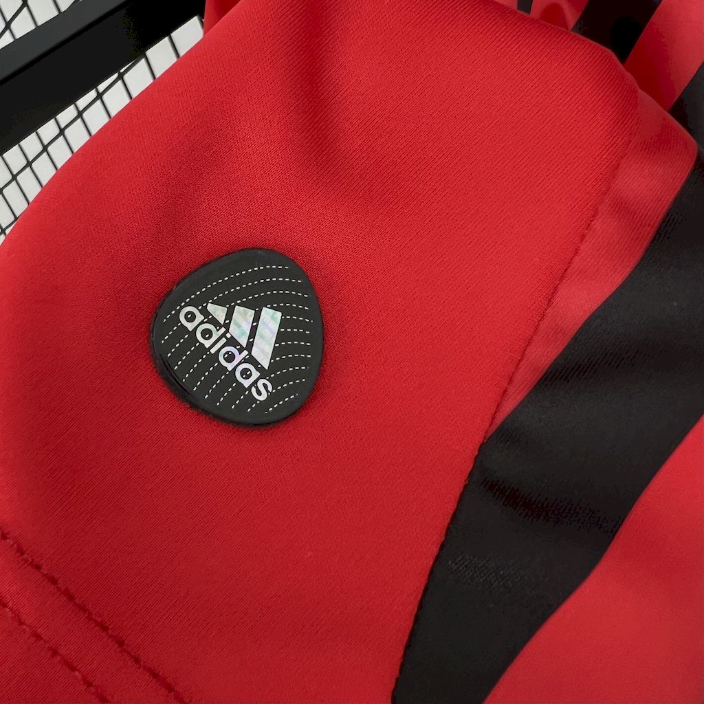 2024112220230071.jpg Retro AC Milan 2011/12 Home Jersey - Image 9