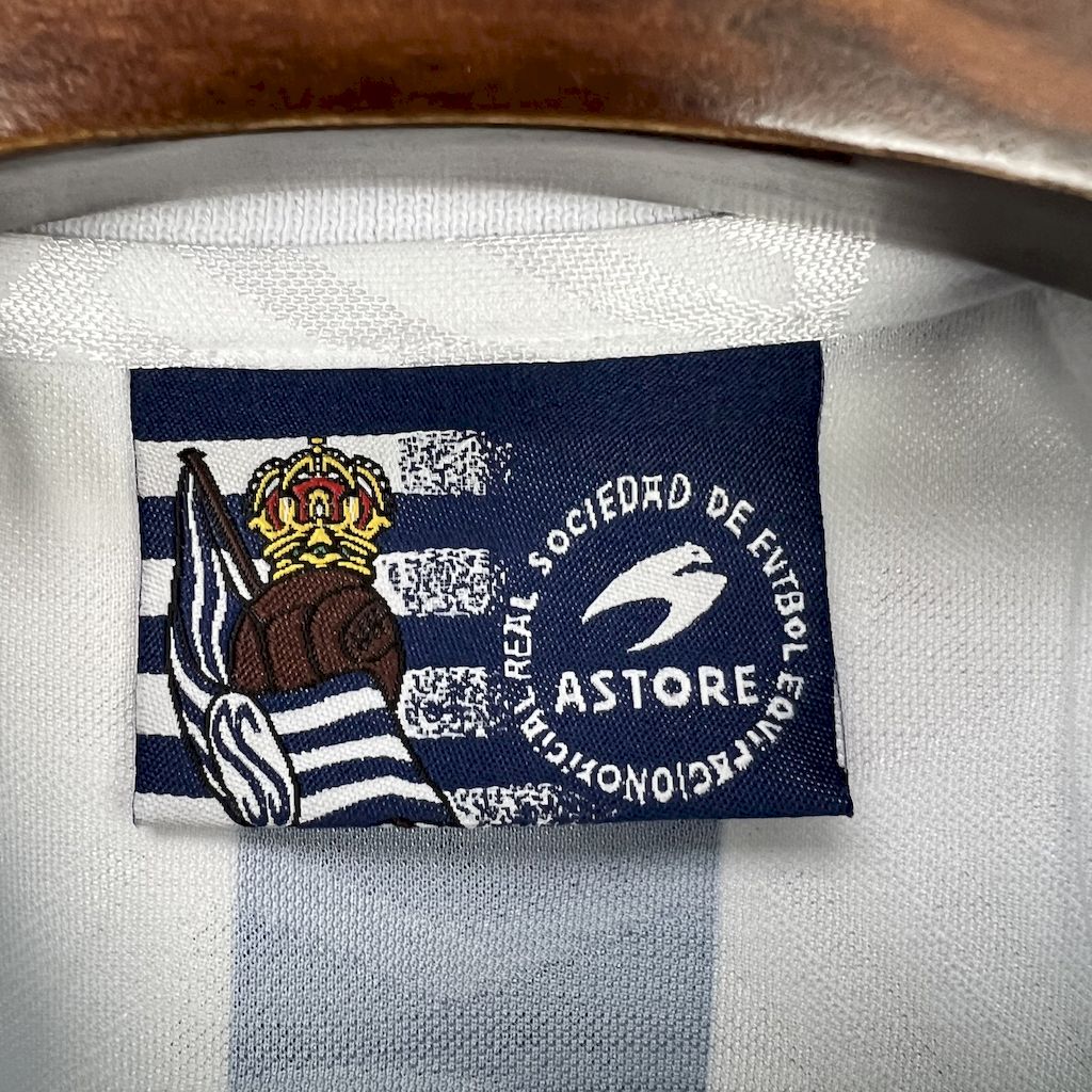 2024112220501654.jpg Retro Real Sociedad 1994/95 Home Jersey - Image 8