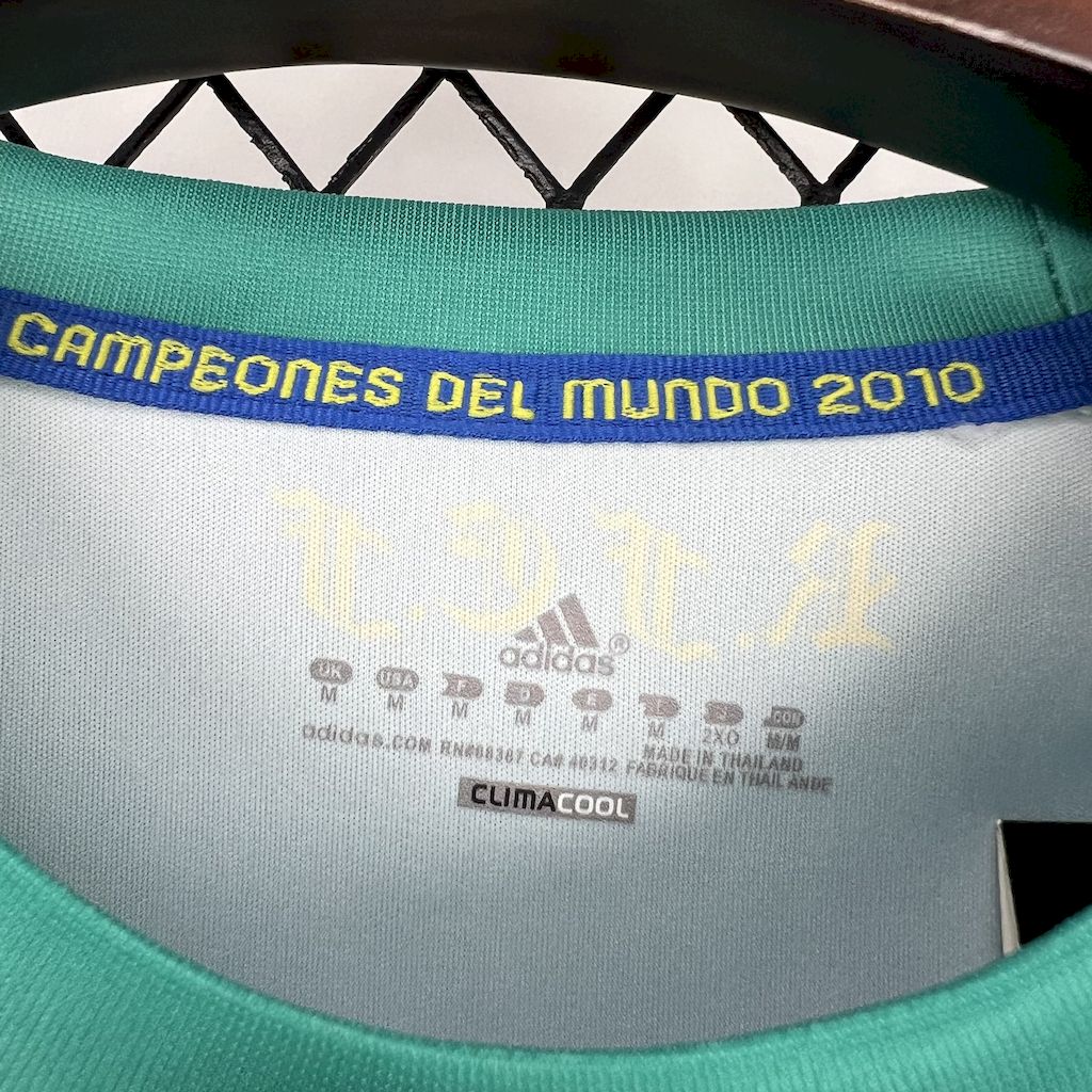 202411222051368.jpg Retro Spain 2010 Goalkeeper Jersey Jersey - Image 4
