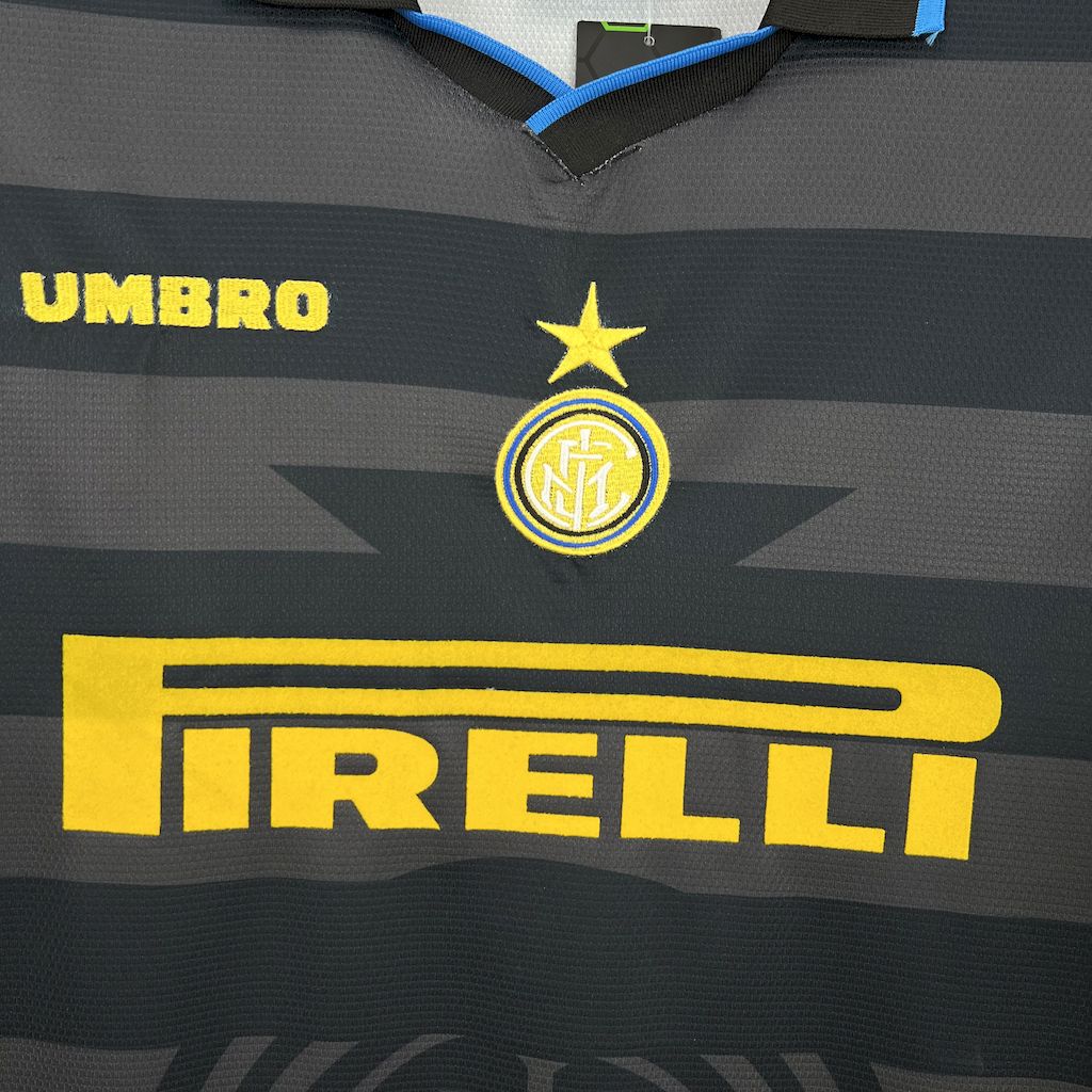 2024112415365655.jpg Retro Inter Milan 1997/98 Third Jersey - Image 3