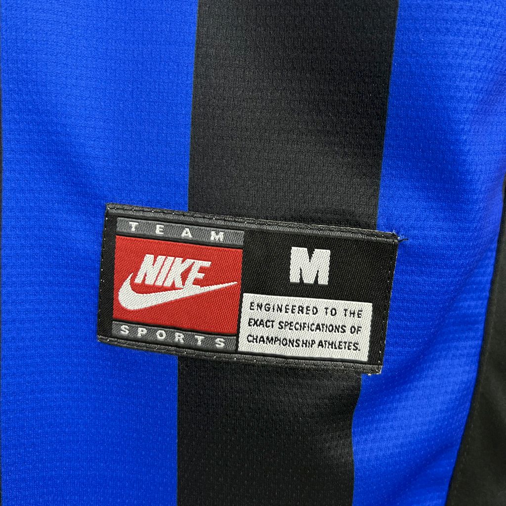 2024112415372249.jpg Retro Inter Milan 1998/99 Home Jersey - Image 7