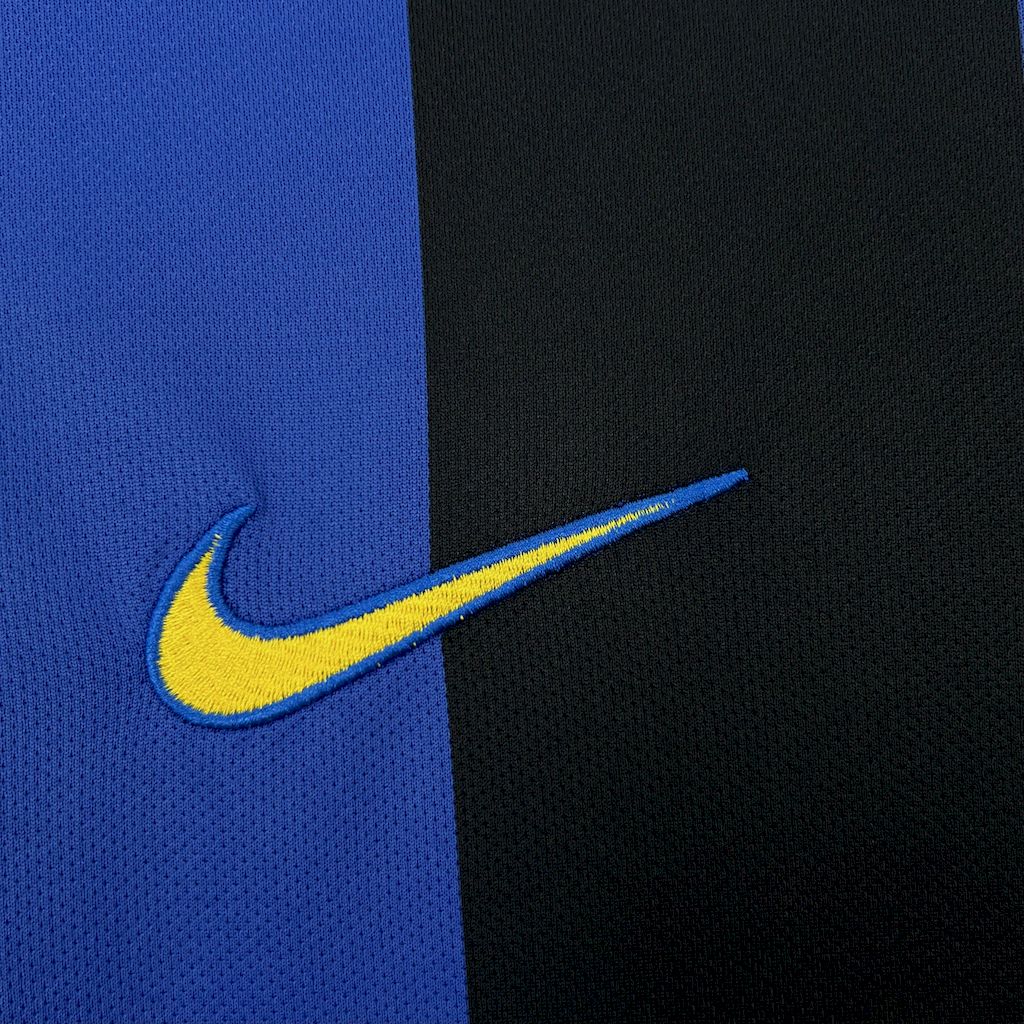 2024112415380046.jpg Retro Inter Milan 1999/2000 Home Jersey - Image 7
