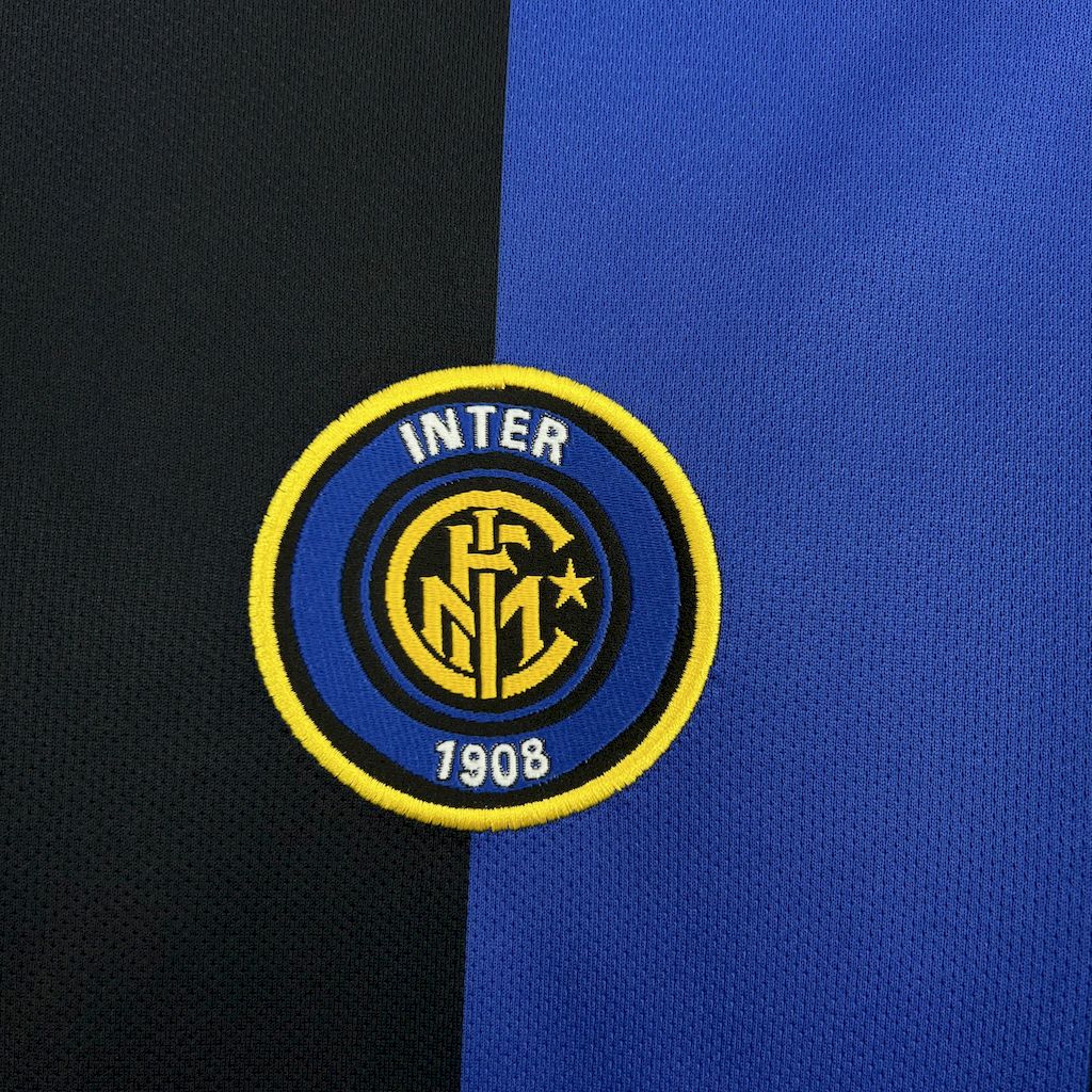 2024112415380320.jpg Retro Inter Milan 1999/2000 Home Jersey - Image 6