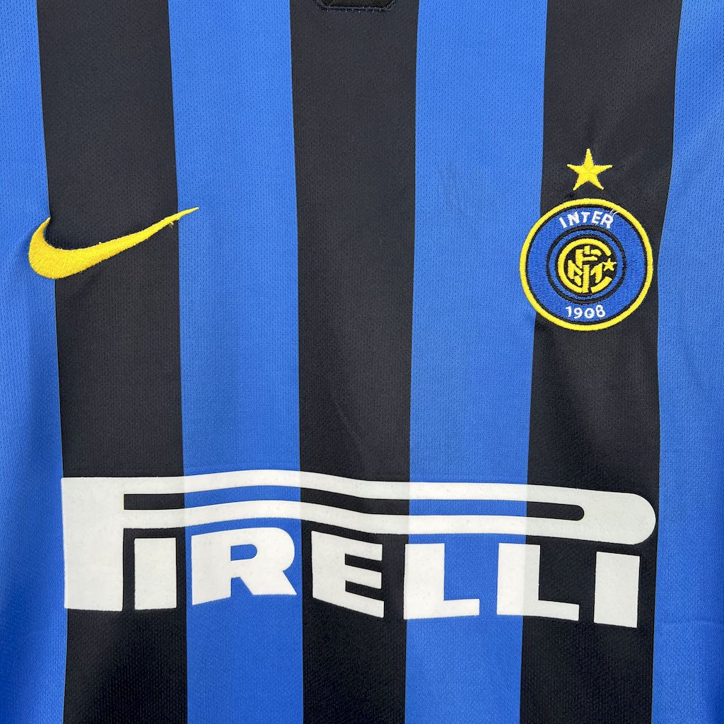 2024112415384220.jpg Retro Inter Milan 2002/04 Home Jersey - Image 4