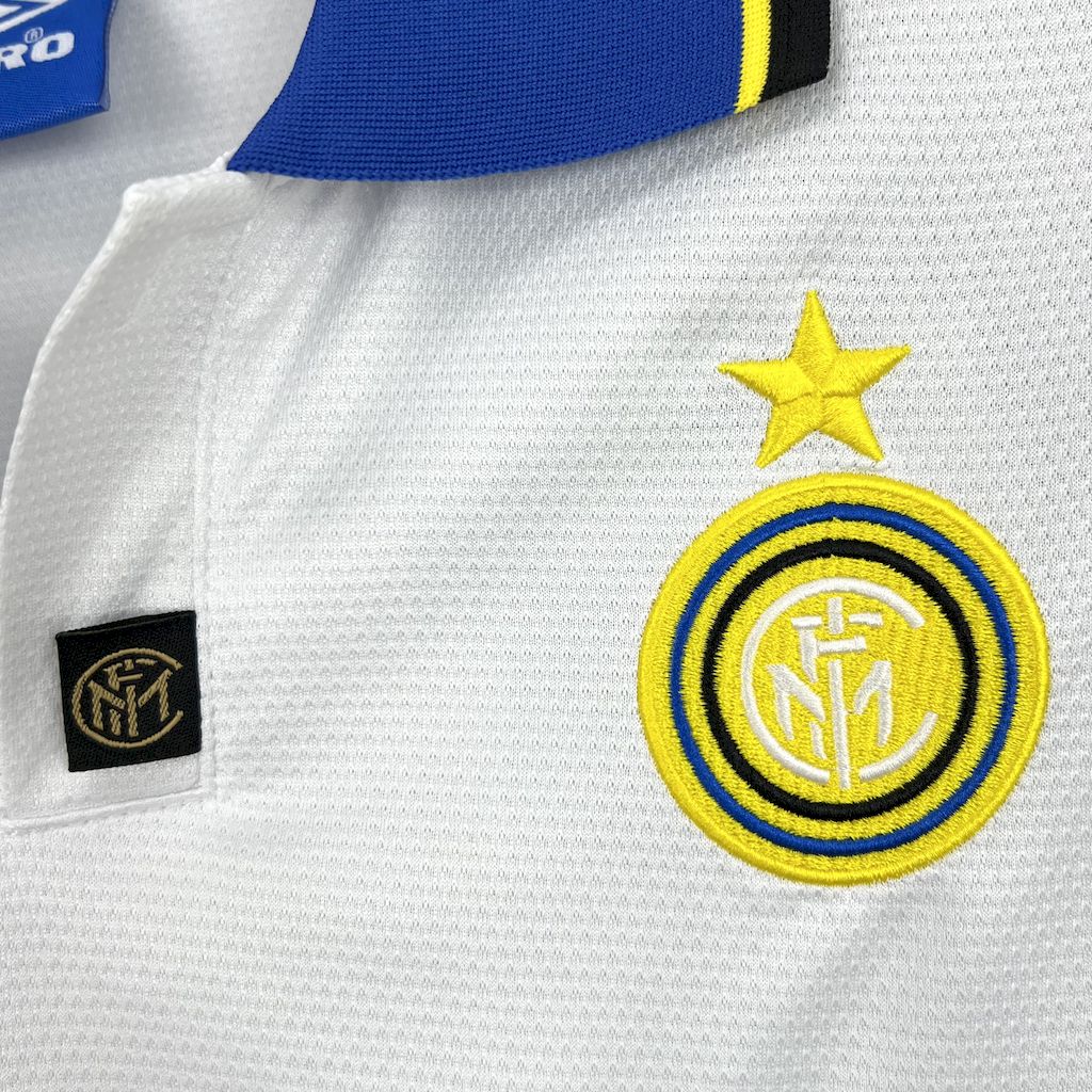 2024112415390823.jpg Retro Inter Milan 1997/98 Away Jersey - Image 5